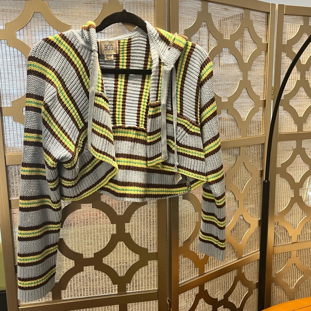 Urban Outtfitters Full Zip Hooded Sweater